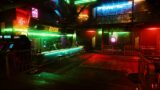 Cyberpunk 2077 – Coyote Cojo Ambiance (bar, distant talking, dishes, arcade machines)